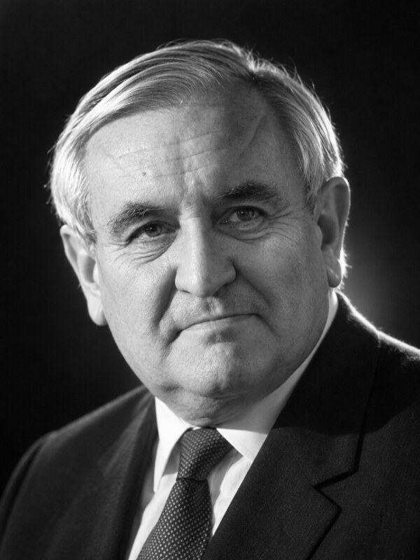 Illustration éditoriale représentant Jean-Pierre Raffarin