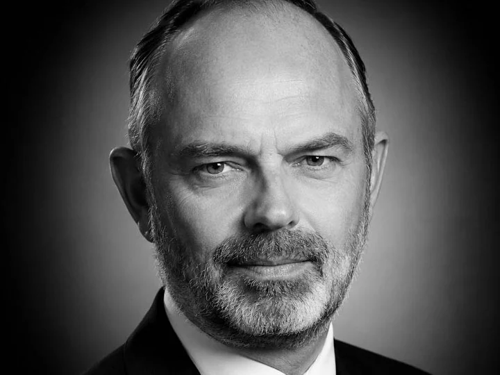 Illustration éditoriale d’Édouard Philippe