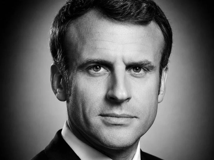 Illustration éditoriale d’Emmanuel Macron