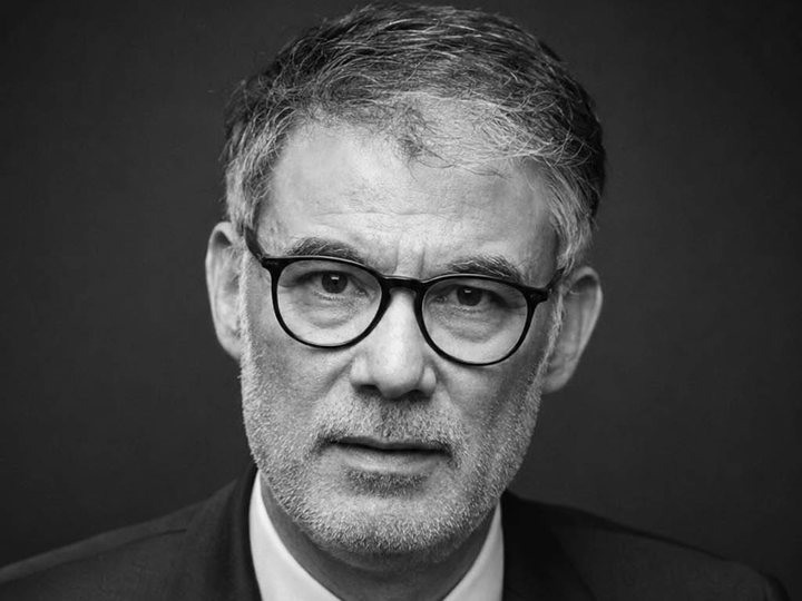 Illustration éditoriale représentant Olivier Faure