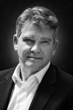 Illustration éditoriale représentant Arnaud Montebourg