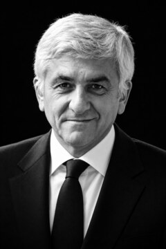 Illustration éditoriale représentant Hervé Morin
